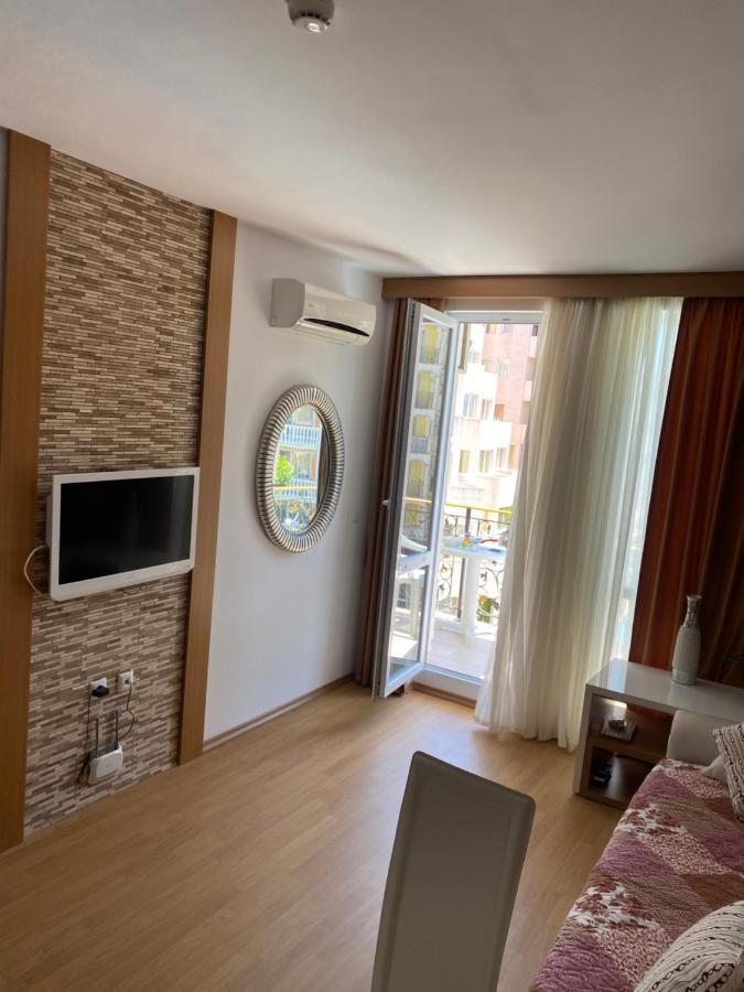 Апартамент На Солнечном Берегу Sunny Beach Eksteriør billede